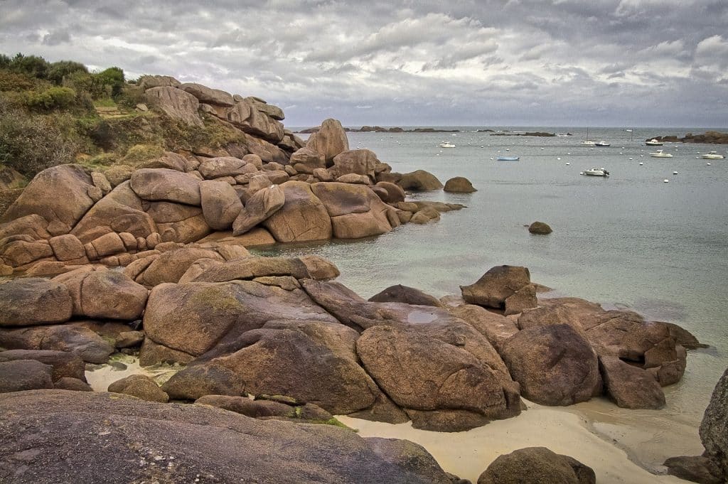 la Côte de Granit Rose